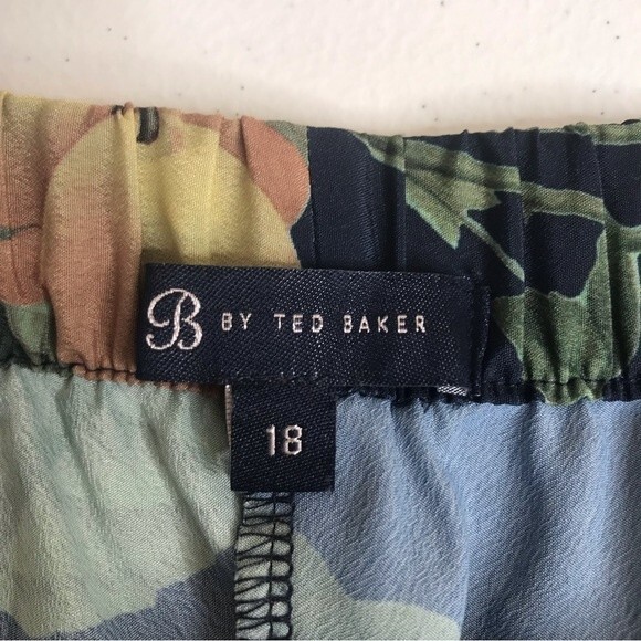 B By Ted Baker Sleep Shorts Lingerie Navy Floral Print Women Plus Size 18 - Picture 4 of 12